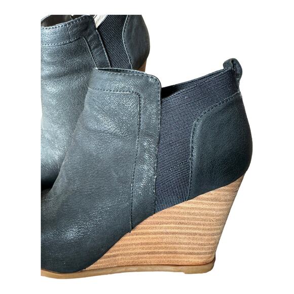 Crown Vintage Carly Chelsea black wedge boots size 10 - Picture 3 of 12